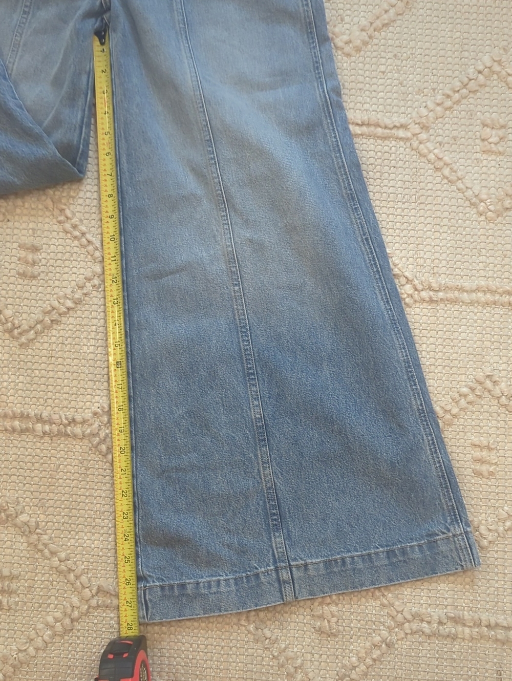 NWT KHAITE Jackie Wide-Leg Jeans | Bryce Wash | Low Rise | 100% Cotton | Size 25 - Picture 7 of 7